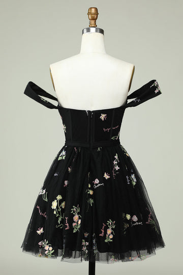 Svart En linje av skulderen Homecoming Dress